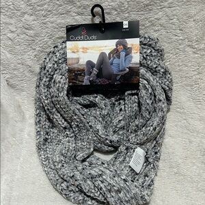 Cuddl Duds Marled Gray Knit Scarf